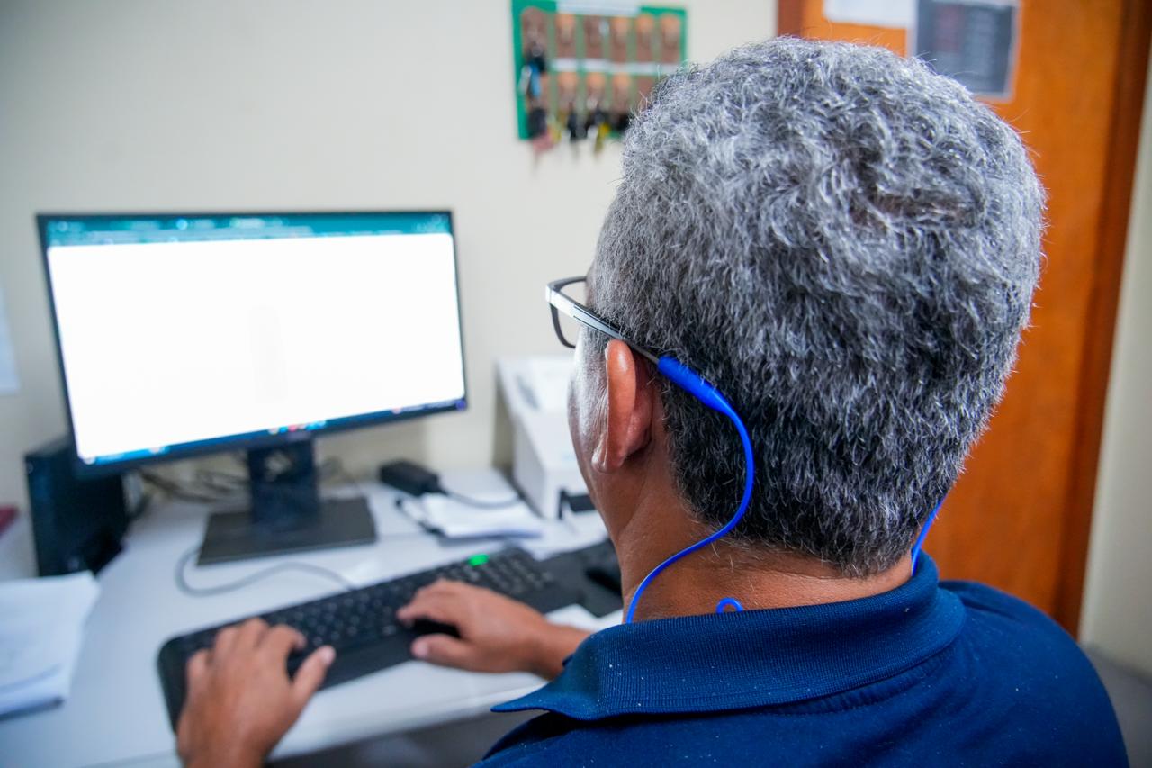 Manaus terá projeto para inclusão tecnológica de servidores