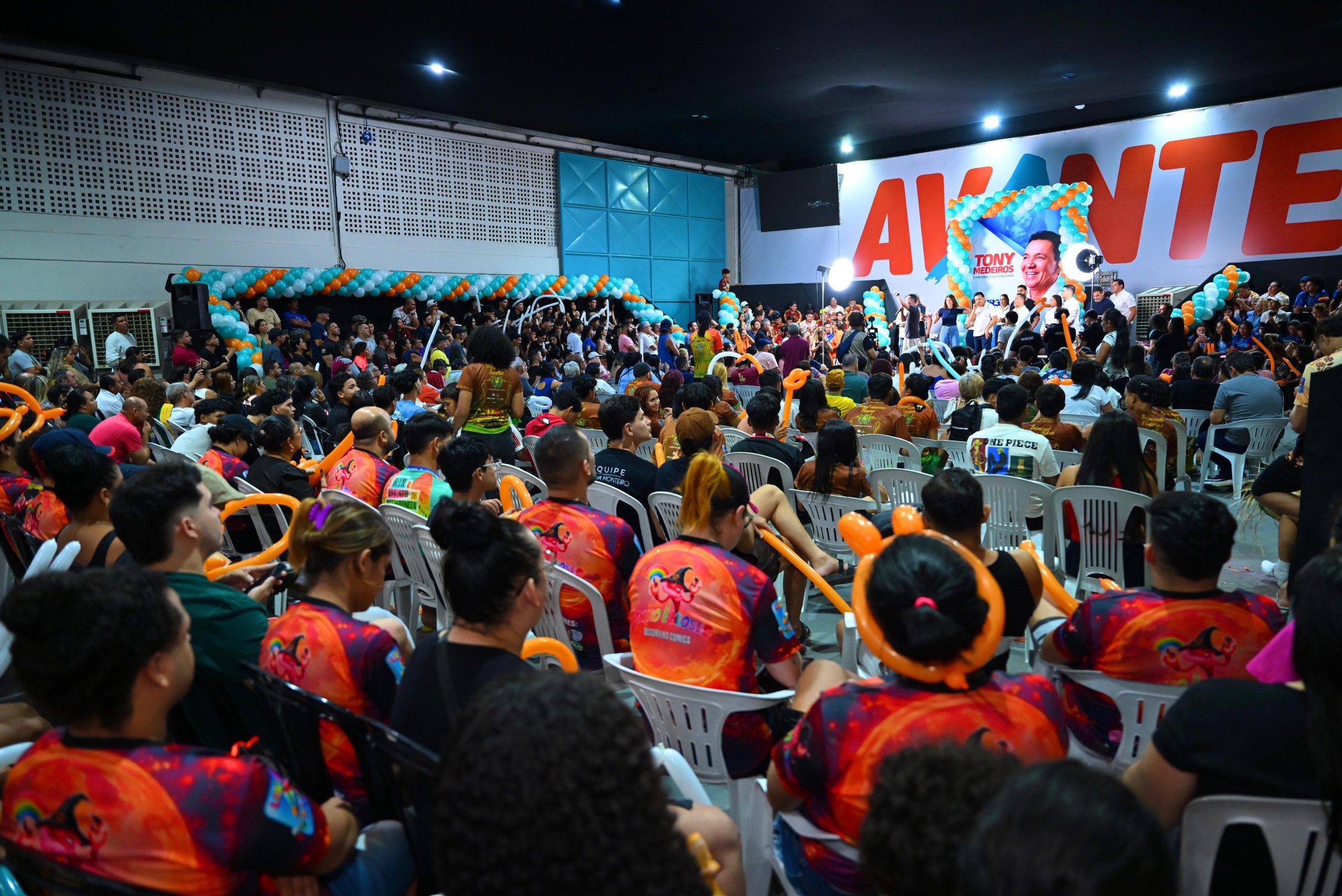 David Almeida amplia mobilização popular em pré-campanha no Amazonas