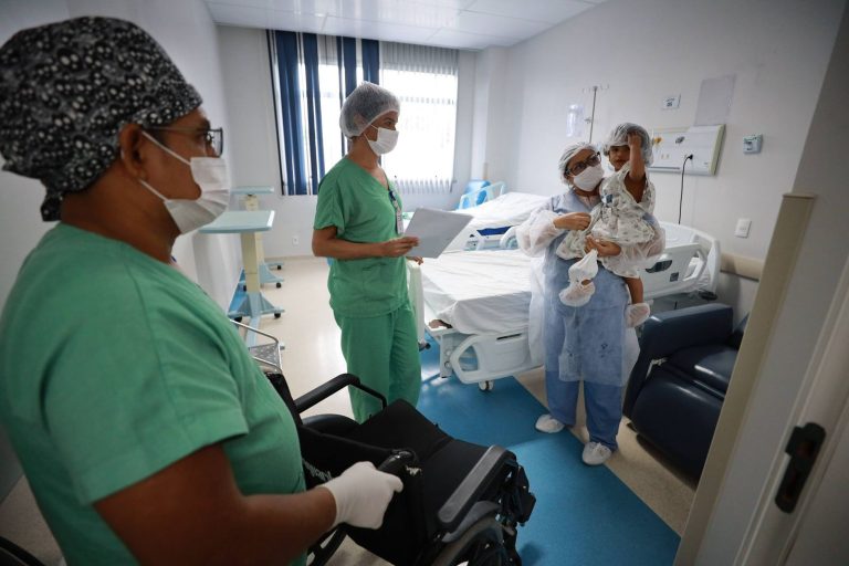 100º implante coclear marca avanço da saúde no Amazonas