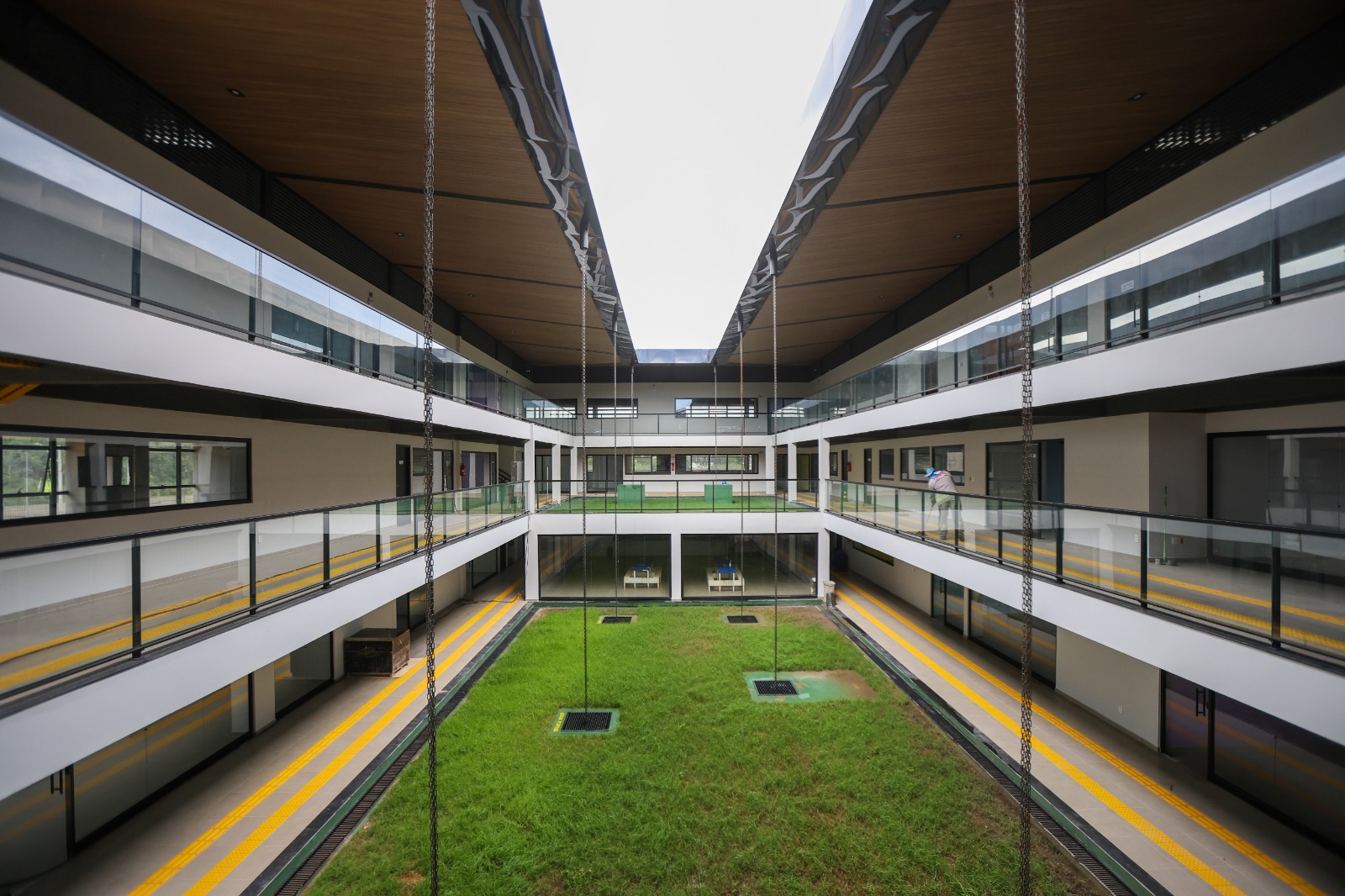 Construção civil lidera avanços econômicos e urbanos em Manaus