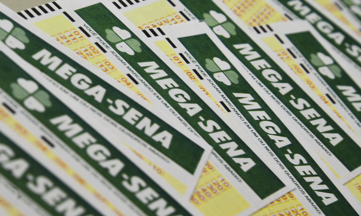 Mega-Sena continua sendo a loteria mais popular do país