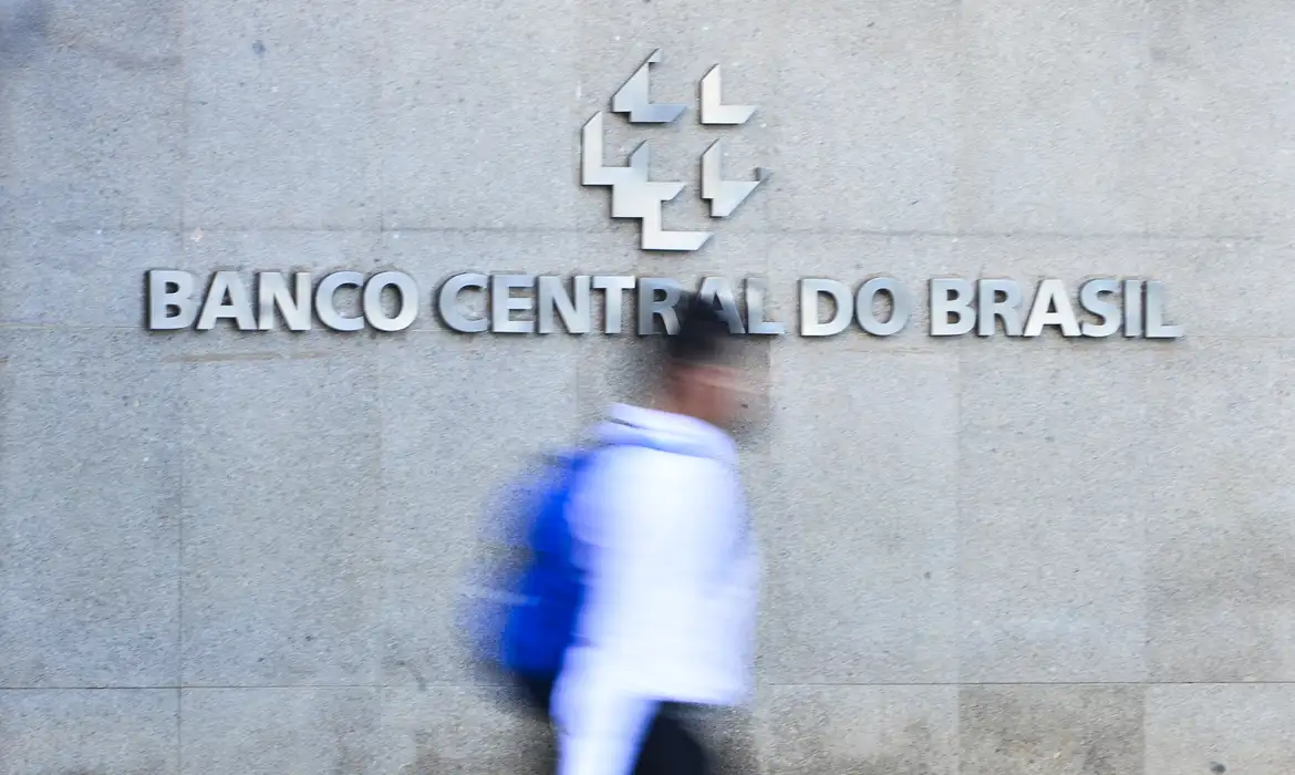 Boletim Focus atualiza cenário econômico para 2026