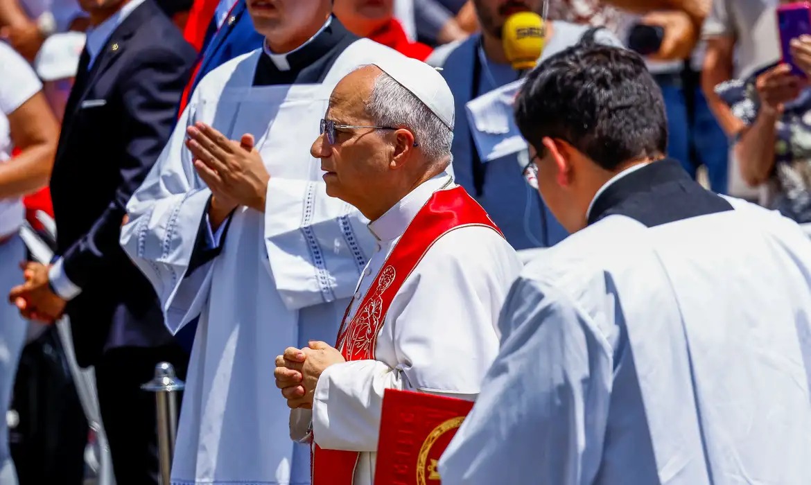 Papa destaca importância de pequenas ações na crise migratória