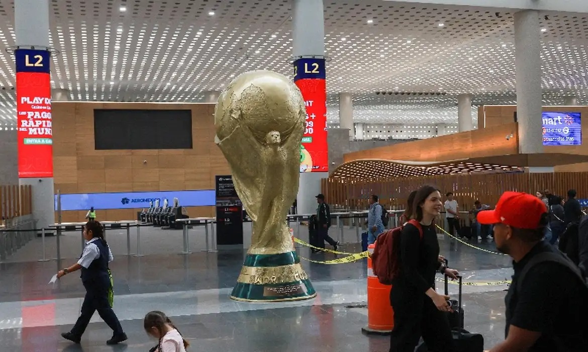 República Tcheca aposta em jogo físico