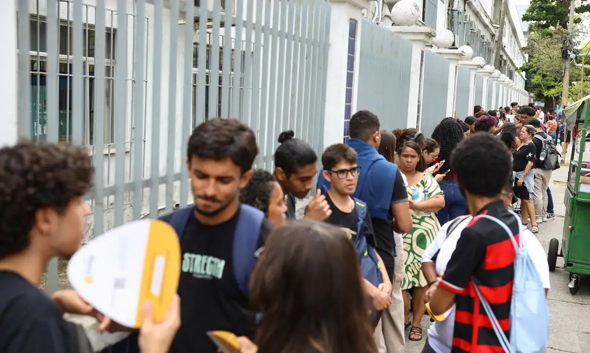 Enem 2026 taxa inscrição abre portas no Brasil e exterior