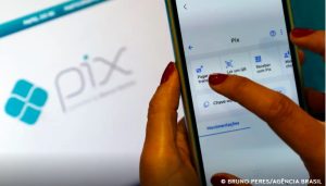 Pix reduz dependência de redes internacionais