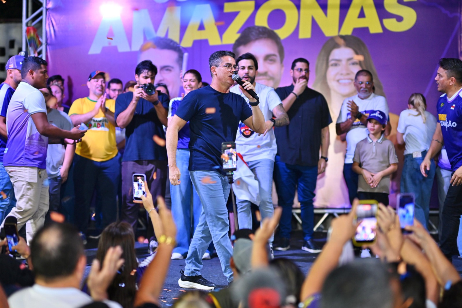 Janjão agradece apoio de David Almeida durante lançamento de pré-candidatura