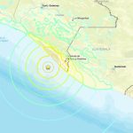 Alerta costeiro após terremoto no México