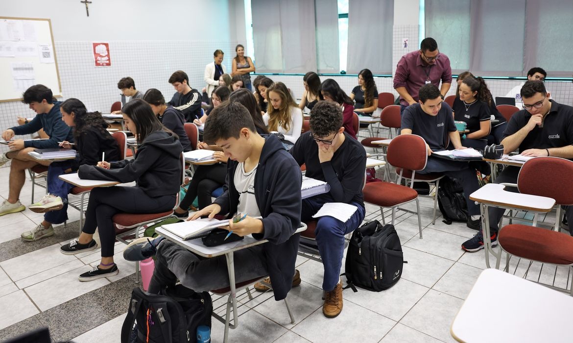 Prouni: requisitos para Bolsa Permanência de R$ 700