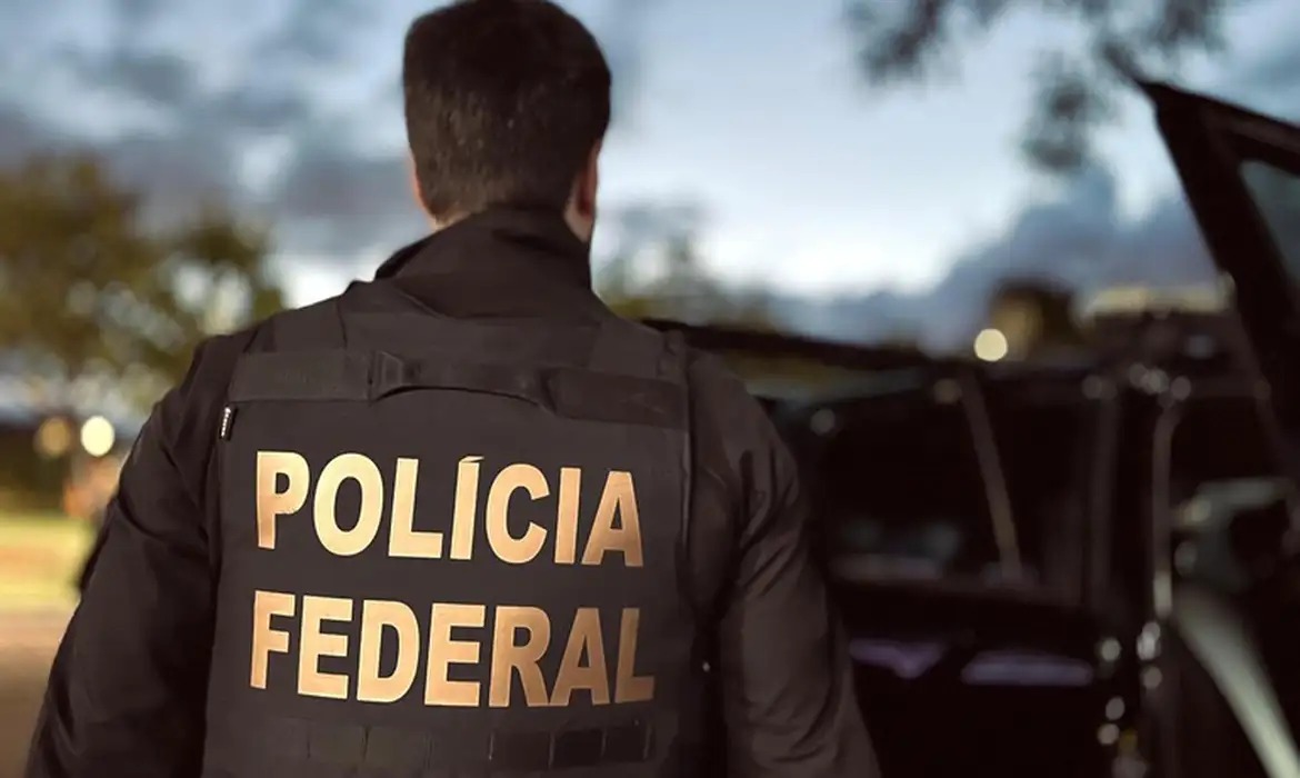 Operação Arena cumpre mandados em cinco estados