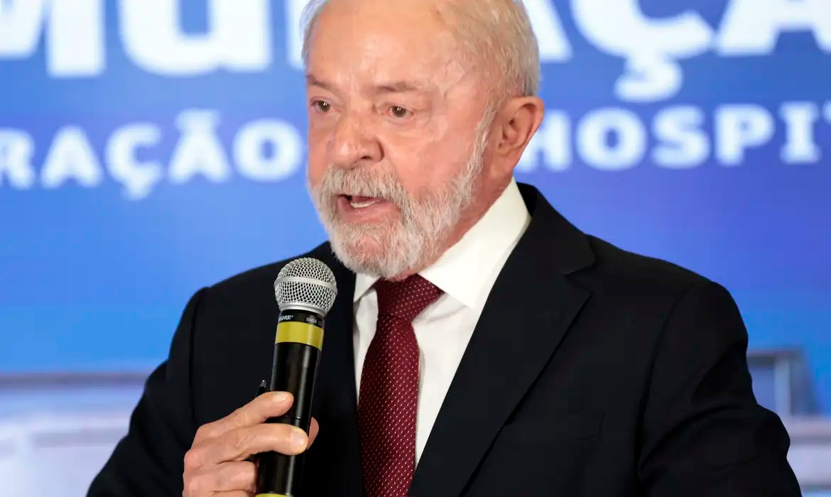 Lula apresenta ações contra crime organizado a Trump