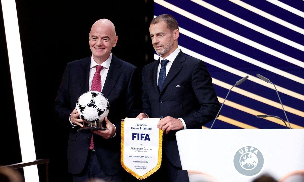 UEFA e FIFA: disputa aumenta tensão no futebol