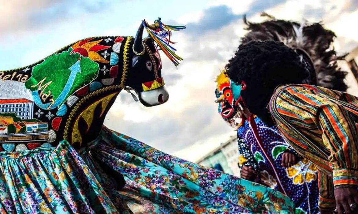 Mestres da cultura popular se reúnem em Brasília em encontro nacional