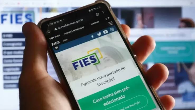 Lista de espera do Fies começa nesta sexta