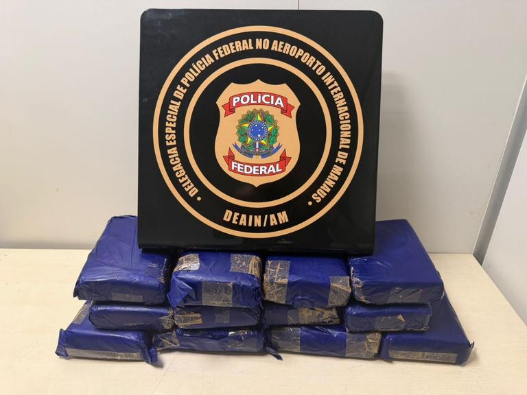 Suspeita de tráfico é presa com 12 kg de skunk