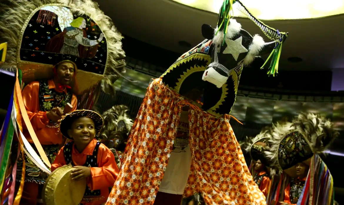 Evento afro-brasileiro integra calendário oficial da cidade de Paris