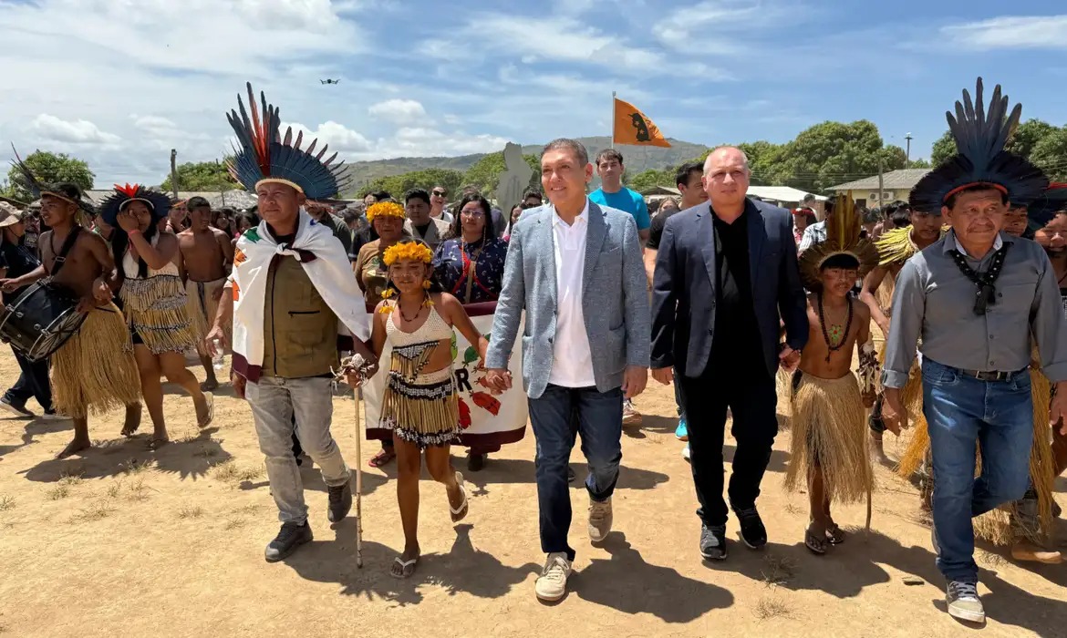 A Justiça Eleitoral realizou uma série de ações voltadas à população indígena da Terra Indígena Raposa Serra do Sol, em Roraima, com o objetivo de ampliar o acesso à informação e aproximar os serviços eleitorais das comunidades que vivem na região.