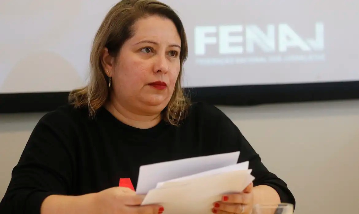 Busca por audiência instantânea afeta debate eleitoral, avalia Fenaj