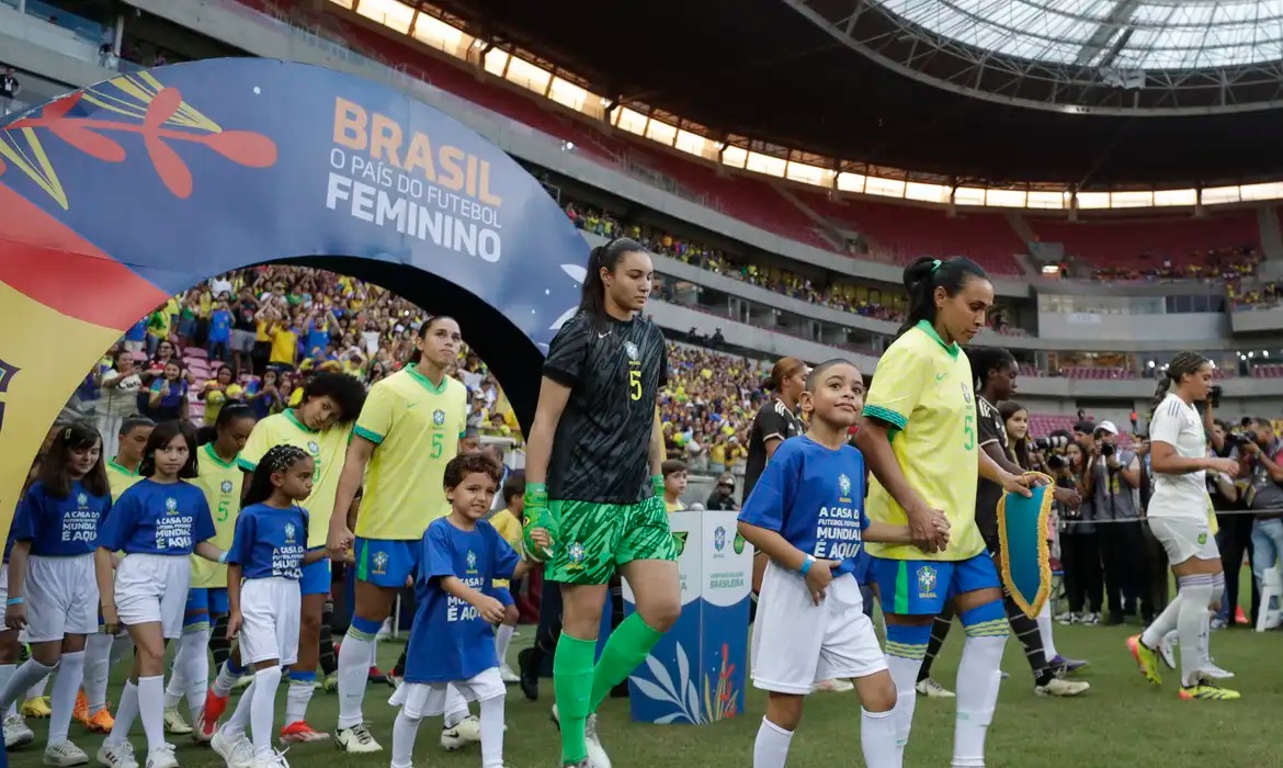 Brasil terá dois jogos contra Japão pelo futebol feminino no fim de 2026
