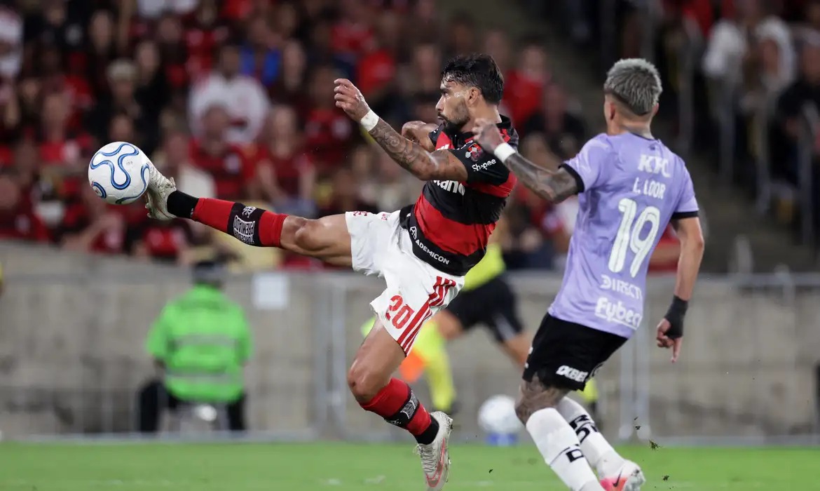 Brasil domina semifinais da Libertadores com três clubes