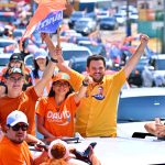 David destaca mobilização durante carreata em Manaus